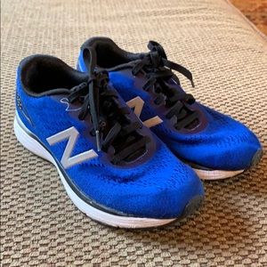 Women’s New Balance Tennis shoes
